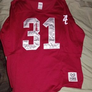 Red sz large VS Pink jersey